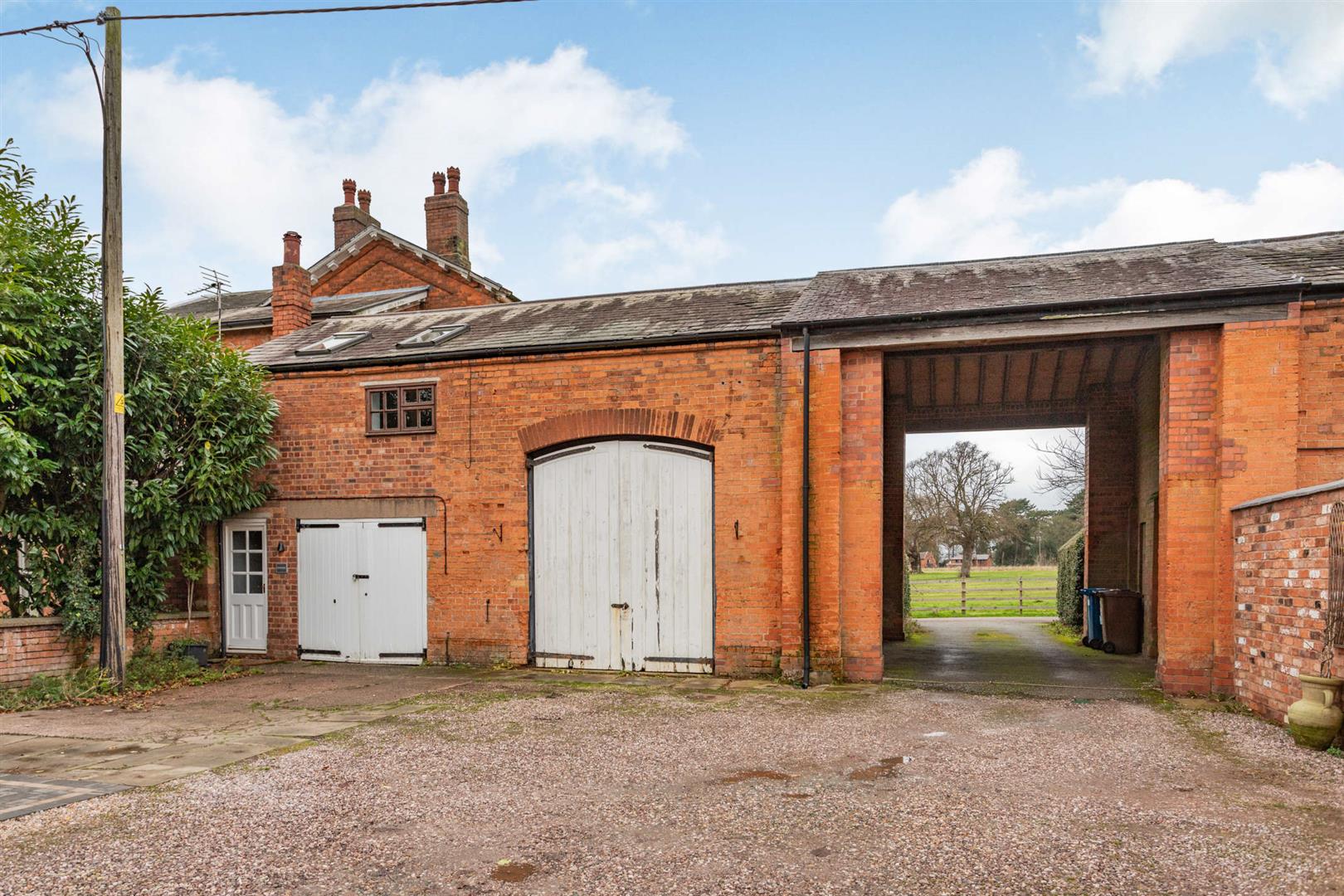 Canwell Drive, Sutton Coldfield, B75 5SG Aston Knowles